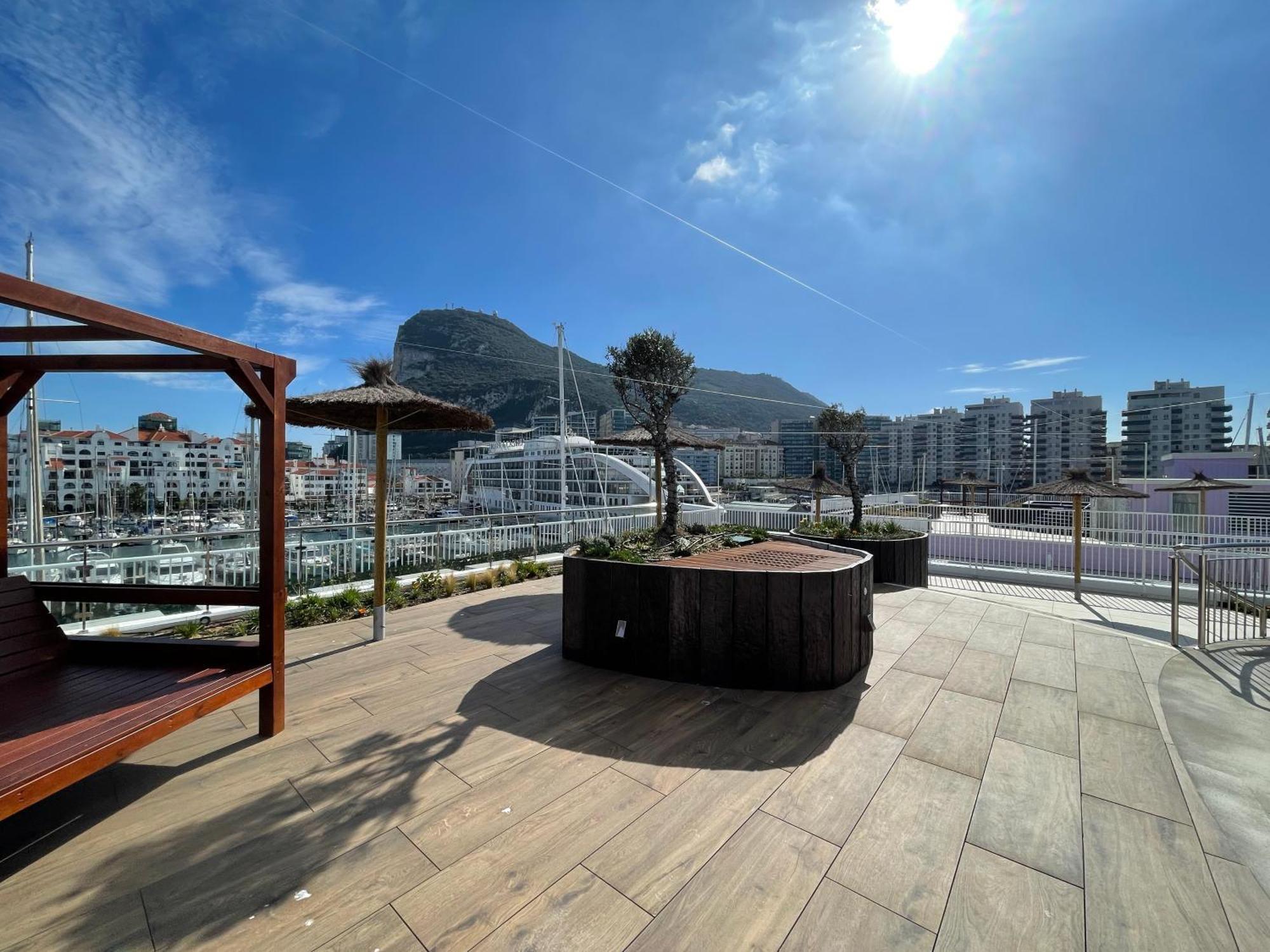 Deluxe Marina View Seafront Gibraltar Stay מראה חיצוני תמונה