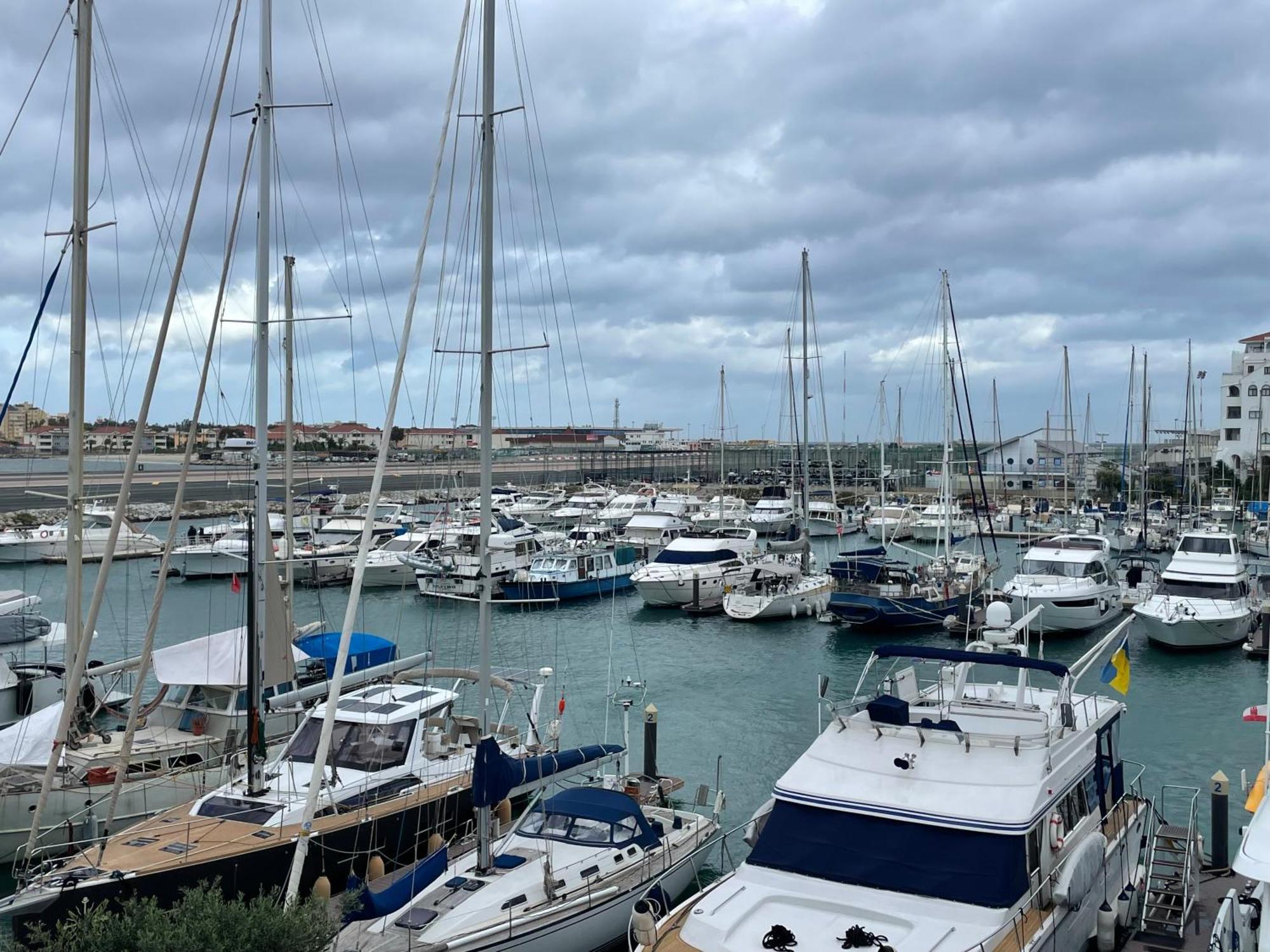 Deluxe Marina View Seafront Gibraltar Stay מראה חיצוני תמונה